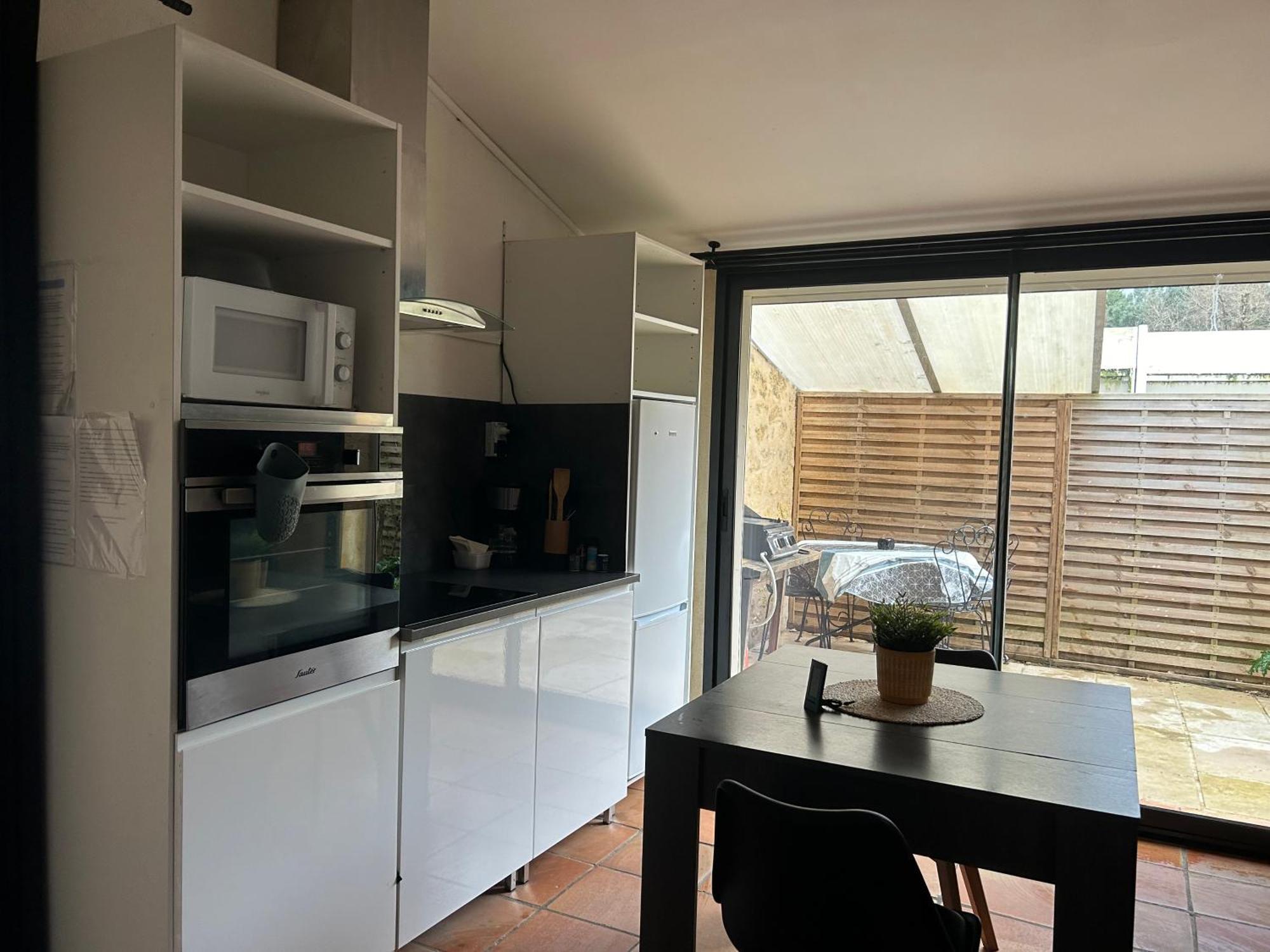 Maisonzen Apartment Pugnac